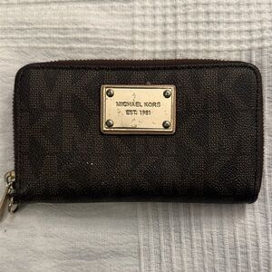 Vintage Michael Kors Dark Brown Key & Card Holder